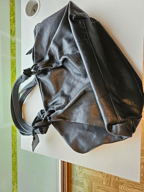 Handtas. Leder. Made in Italy. Zwart., Handtassen en Accessoires, Tassen | Damestassen, Nieuw, Handtas, Zwart, Ophalen of Verzenden