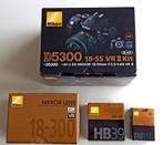 NIKON D5300  +  Nikon lenzen 18-55  en  18-300, Ophalen, Gebruikt, Spiegelreflex, Nikon
