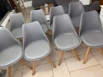 Lot 8 chaises scandinaves grise et bois