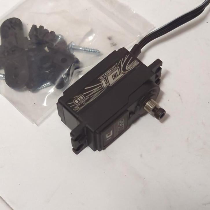 SRT CH6012 coreless low profile servo (drift, HPI, MST, FTX), Hobby & Loisirs créatifs, Modélisme | Radiocommandé & Téléguidé | Voitures