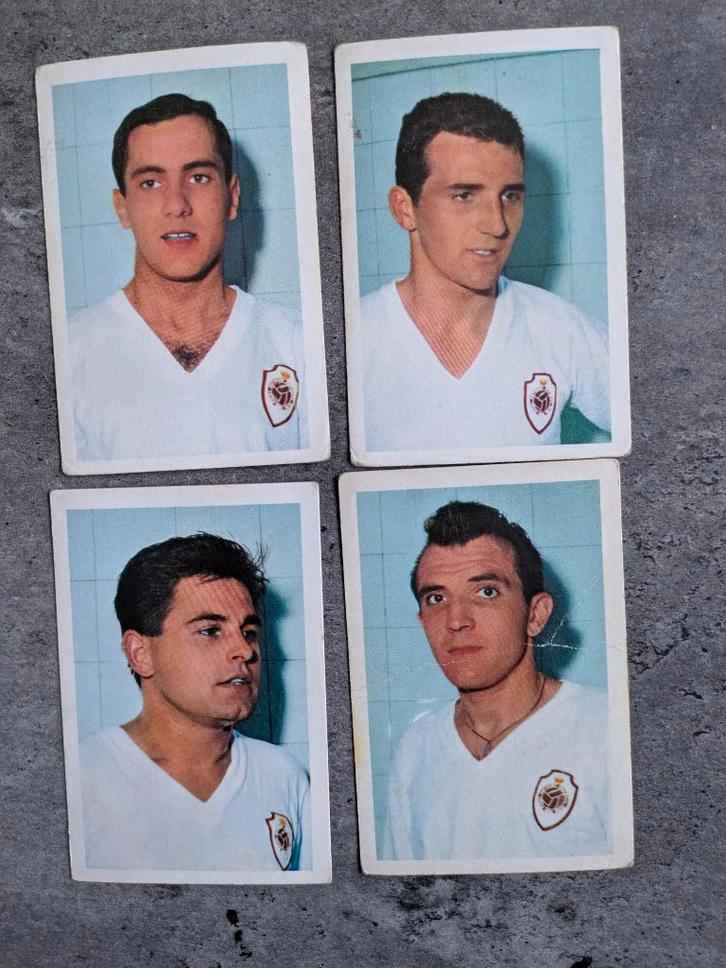 Voetbal fc antwerp 4 kaarten Maple leaf gum  1962/63, Hobby en Vrije tijd, Stickers en Plaatjes, Verzenden