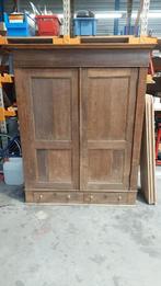 Meuble en bois, Ophalen