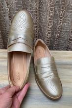 licht gouden loafers CLARKS  41, Kleding | Dames, Schoenen, Ophalen of Verzenden, Schoenen met lage hakken, Zo goed als nieuw