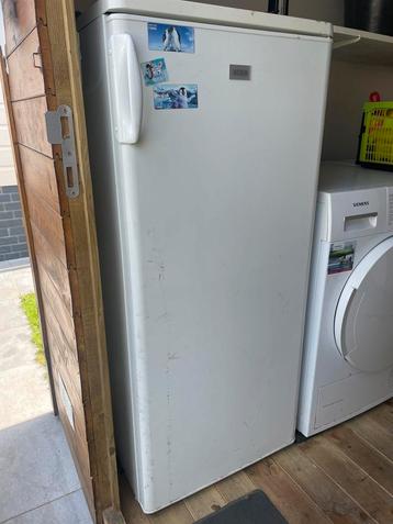 Koelkast zanussi  beschikbaar voor biedingen