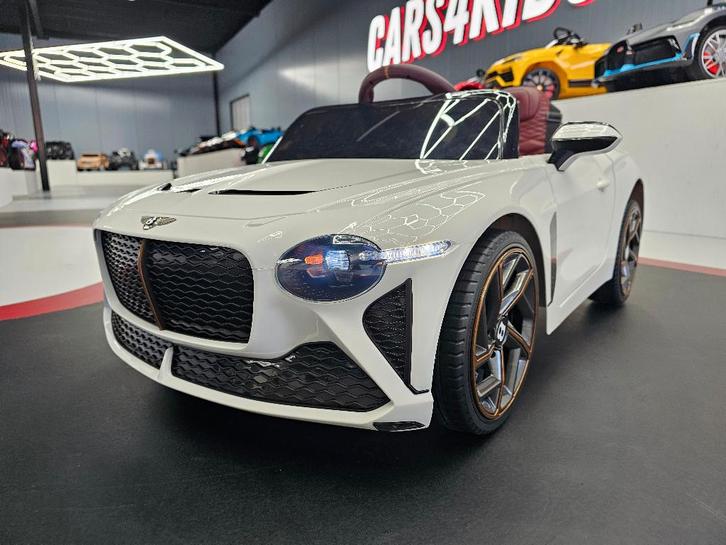 Kinderauto Bentley Bacalar - soft start - leren zit - met RC, Enfants & Bébés, Jouets | Véhicules en jouets, Neuf, Télécommande