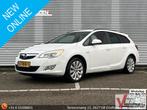 Opel Astra Sports Tourer 1.4 Turbo Cosmo | Airco | Cruise |, Auto's, 144 g/km, Zwart, Wit, Astra