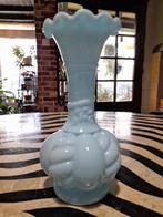 art Deco vaas opaline blauw, Ophalen of Verzenden