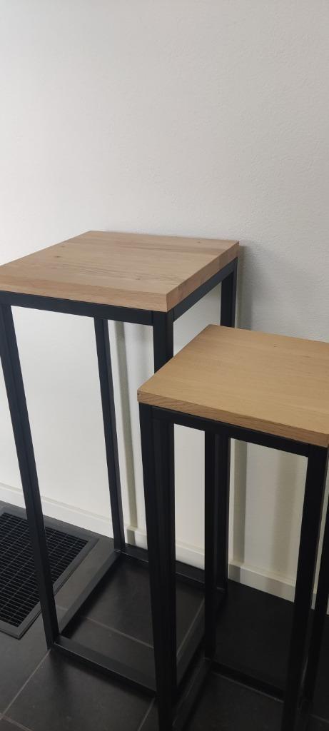 Nieuwe handgemaakte sokkels en zuilen, massief hout!, Huis en Inrichting, Woonaccessoires | Zuilen en Pilaren, Nieuw, Ophalen of Verzenden