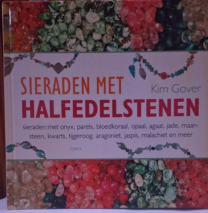 Kim Gover - Sieraden van halfedelstenen, Boeken, Overige Boeken, Zo goed als nieuw, Ophalen of Verzenden