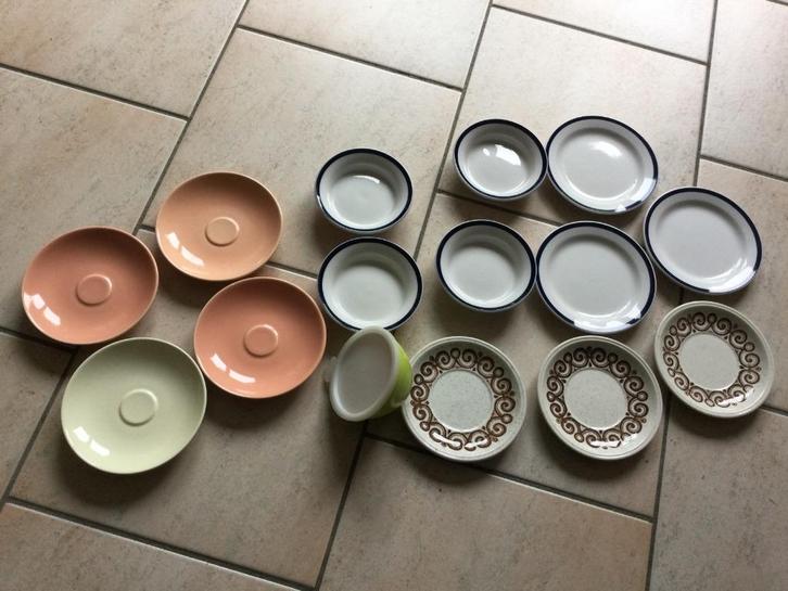 BORDEN-ONTVANGERS „IKEA” „GAMBOO"BILTONS” VOOR 0,50 EURO, Huis en Inrichting, Keuken | Servies, Gebruikt, Overige typen, Overige stijlen