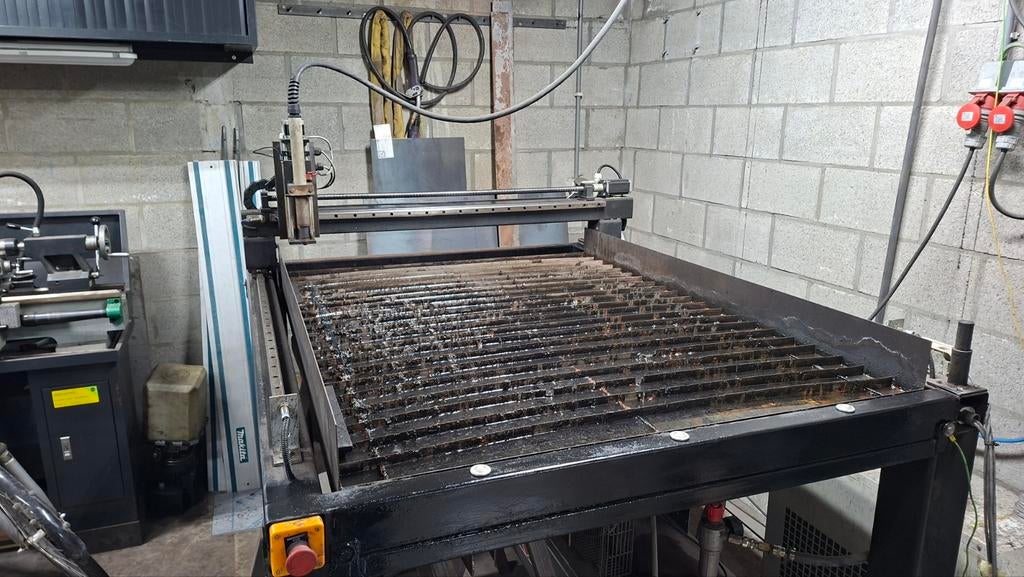 Cnc plasma  tafel, Doe-het-zelf en Bouw, Ophalen