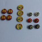 14 heel oude knopen., Hobby en Vrije tijd, Naaien en Fournituren, Ophalen of Verzenden, Knoop of Knopen