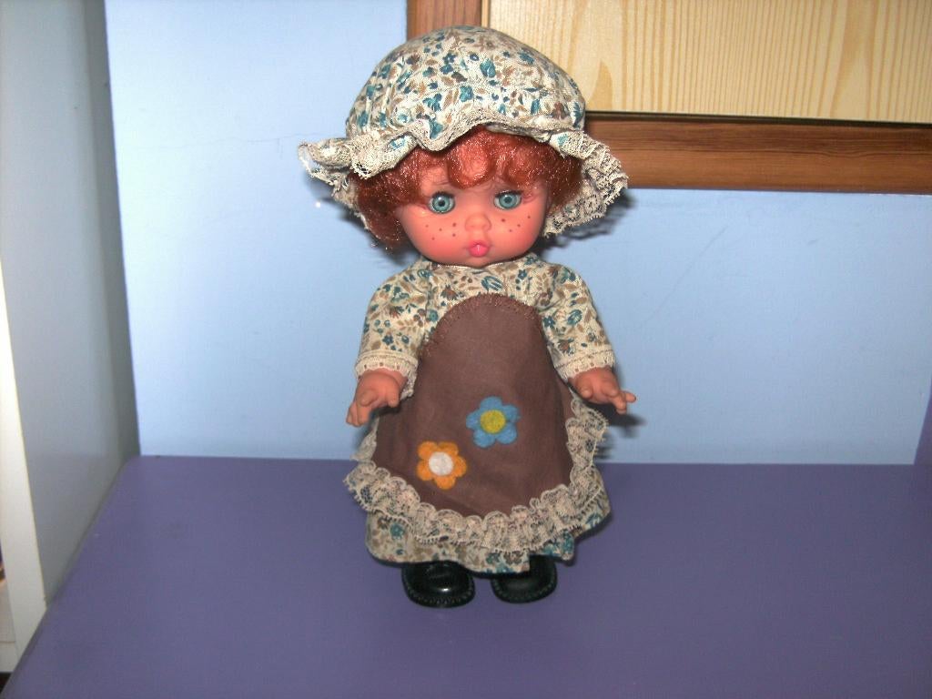 Mooi vintage popje. (gadea italy), Ophalen of Verzenden, Gebruikt, Pop