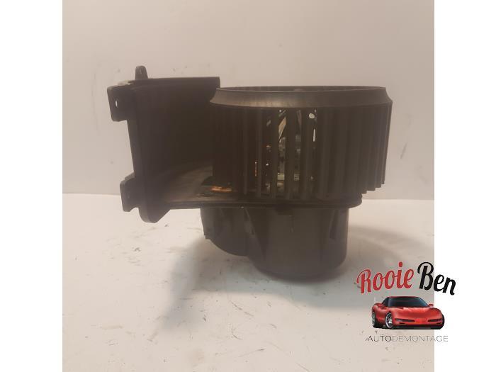 Moteur de ventilation chauffage d'un Volkswagen Transporter, Volkswagen, -, 3 mois de garantie, Utilisé