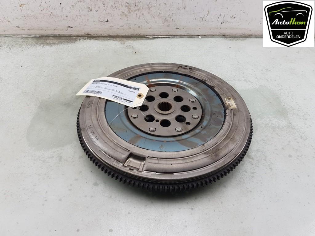 VLIEGWIEL Mercedes-Benz C Estate (S205) (|A2740300000|), Dhr. J. Ham, Gebruikt, Mercedes-Benz, Administratie@autoham.nl