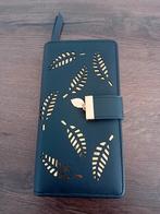 Portemonnee, Handtassen en Accessoires, Portemonnees, Zwart, Zo goed als nieuw, Leder, Ophalen