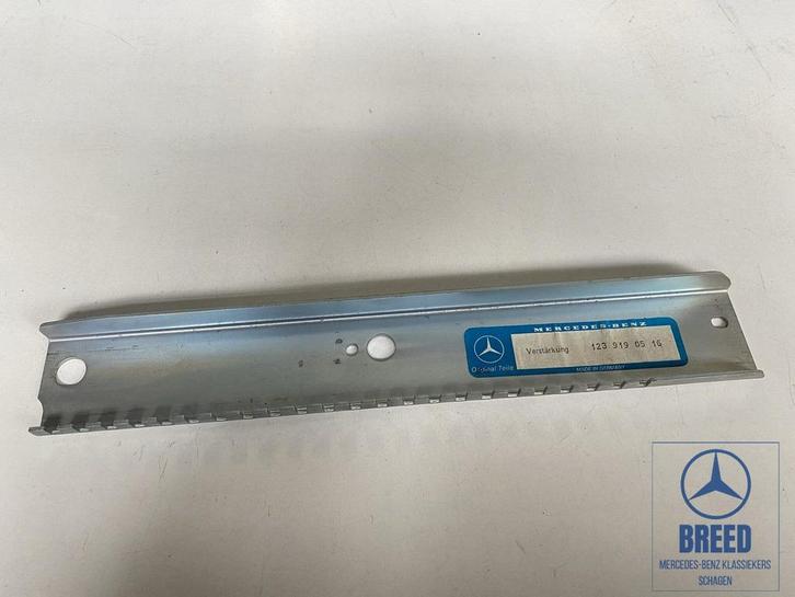 NOS versterking stoelgeleider bestuurdersstoel Mercedes W123, Auto-onderdelen, Interieur en Bekleding, Mercedes-Benz, Nieuw, Ophalen of Verzenden