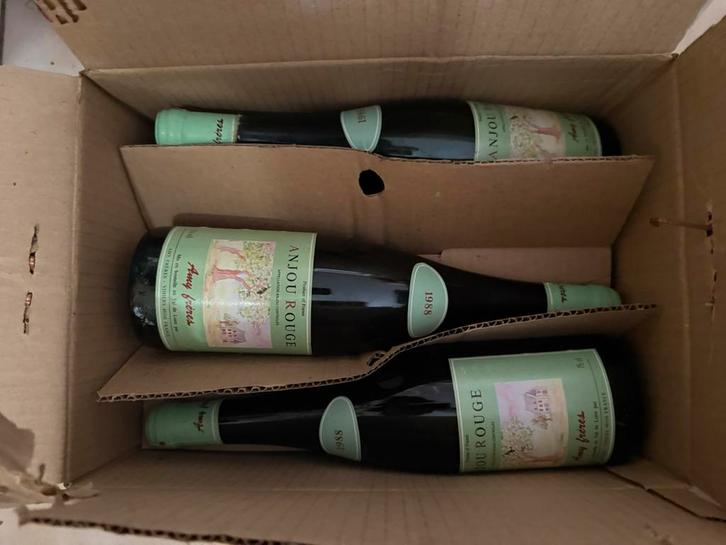 Rode wijn Amy frères Anjou Rouge 1988 - Vintage Collectie, Collections, Vins, Neuf, Vin rouge, France, Enlèvement