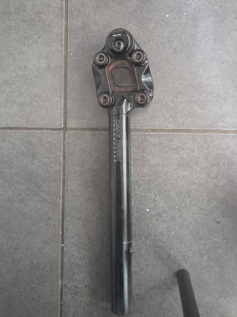 Tige de selle suspendu cane creek, Selle