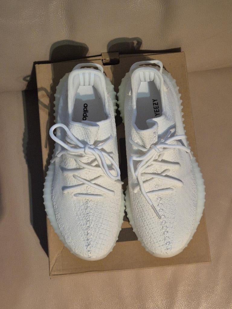 Adidas Yeezy boost 350 V2 Cream White, Vêtements | Hommes, Chaussures, Neuf, Enlèvement, Adidas Yeezy, Blanc