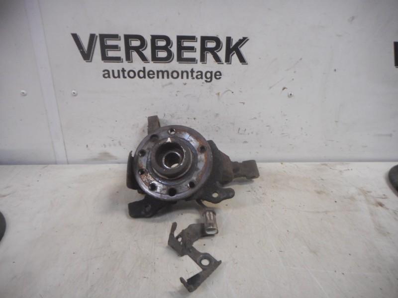 MOYEU DE ROUE AVANT DROIT Opel Zafira (F75), Utilisé, Opel