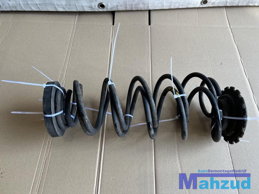 MERCEDES B-KLASSE W245 Achter spiraal veer 2005-2011, Gebruikt, Mercedes-Benz AG, Mercedes-Benz, Mercedesstrasse 120
70372  Stuttgart, DE