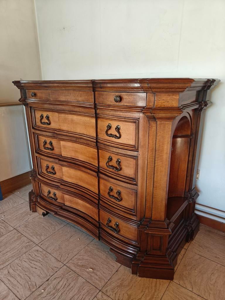 Antieke kast met lades, Antiek en Kunst, Ophalen