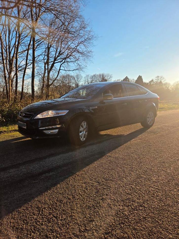 Ford Mondeo 1ste eigenaar met keuring roseformulier!!, Autos, Ford, Particulier, Mondeo, Essence, Entretenue par le concessionnaire
