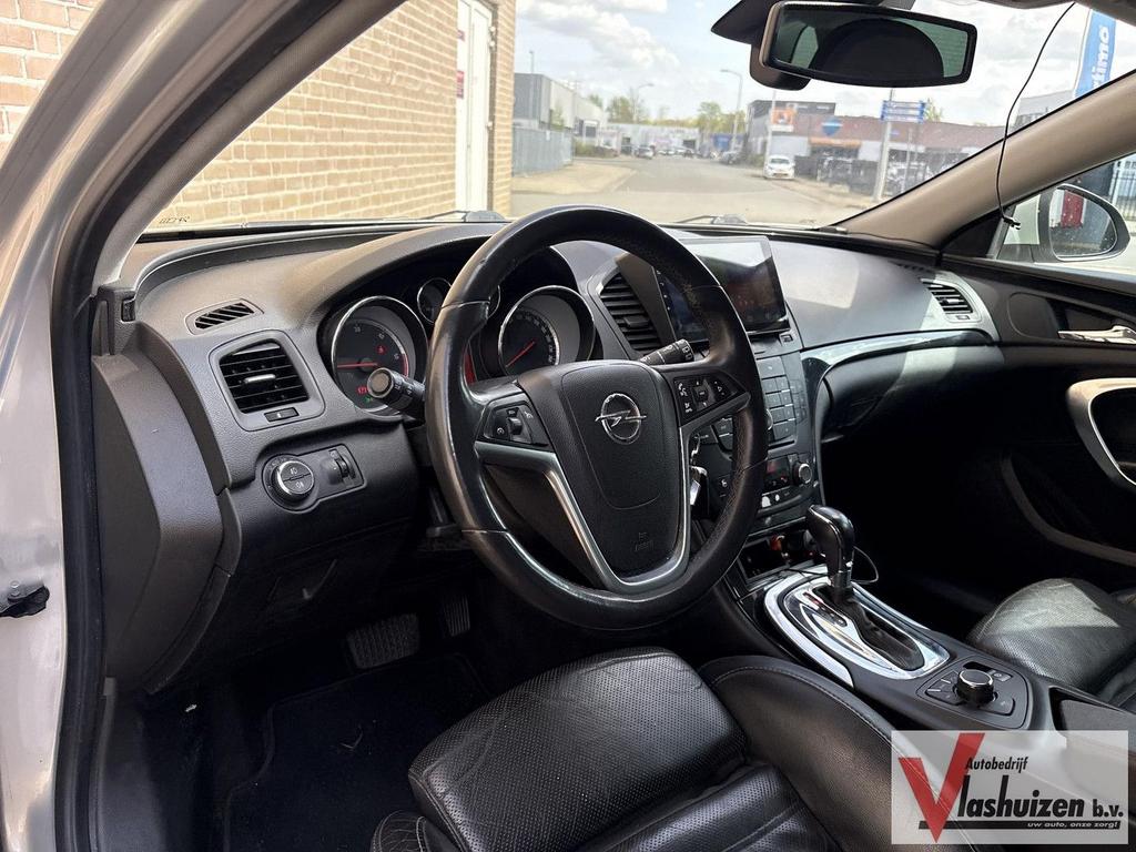 Opel Insignia Sports Tourer 2.0 CDTI Executive Automaat | Cr, Automaat, Zwart, Bedrijf, Parkeersensor