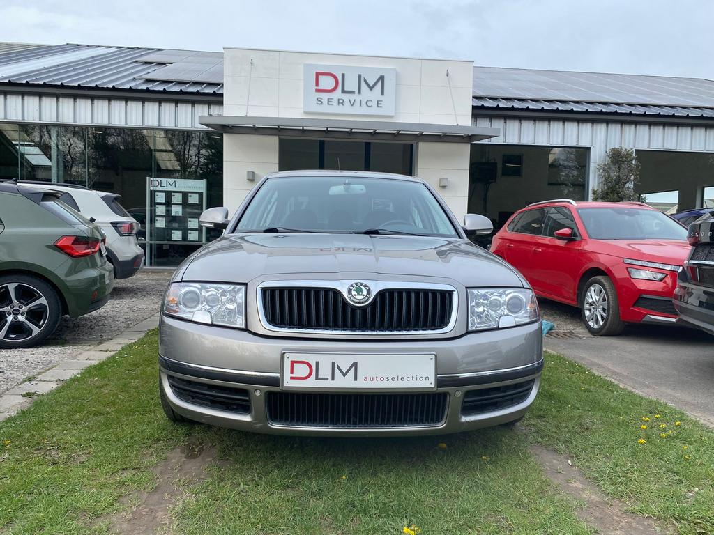 Skoda Superb 1.9tdi 115Cv Ultimate Edition Euro 4, Cuir, Argent ou Gris, Achat, 4 portes