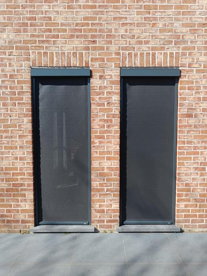 2 elektrische screens Merk: Roma, Tuin en Terras, Zonneschermen, Zo goed als nieuw, Screen, 150 tot 300 cm, Minder dan 250 cm