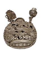 Bouteille ceinture chinoise, poisson  et fleur de lotus., Enlèvement ou Envoi