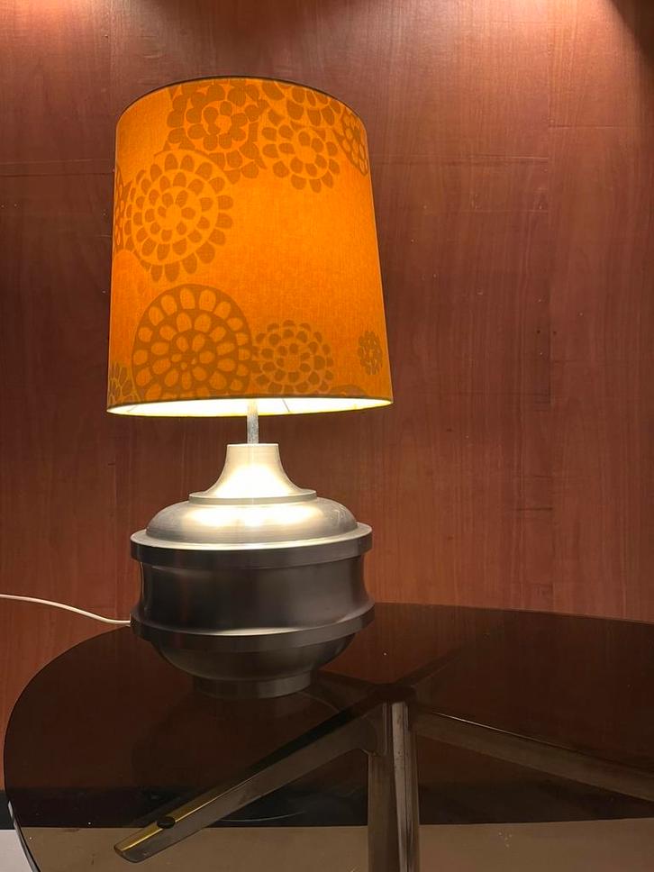 Grande lampe vintage annees 70, Maison & Meubles, Lampes | Lampes de table, Utilisé, Enlèvement