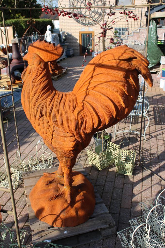 Roestig gietijzeren beeld van een XXL haan, Tuin en Terras, Tuinbeelden, Nieuw, Dierenbeeld, Metaal, Ophalen