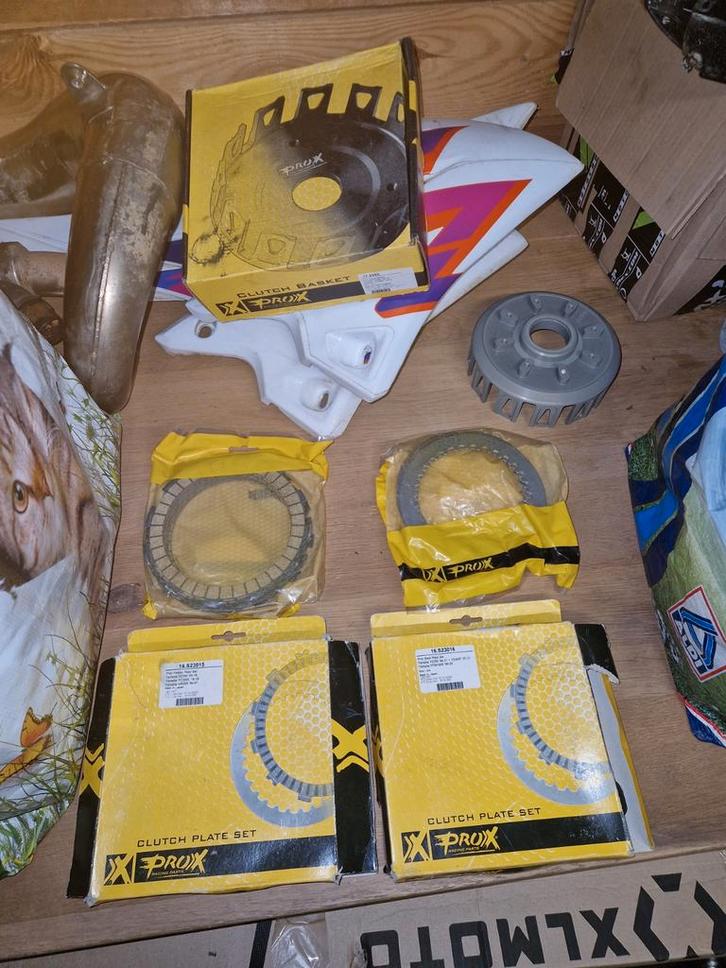 Nieuwe koppeling Yamaha yz250 fantic xx250, Motos, Pièces | Yamaha, Enlèvement ou Envoi