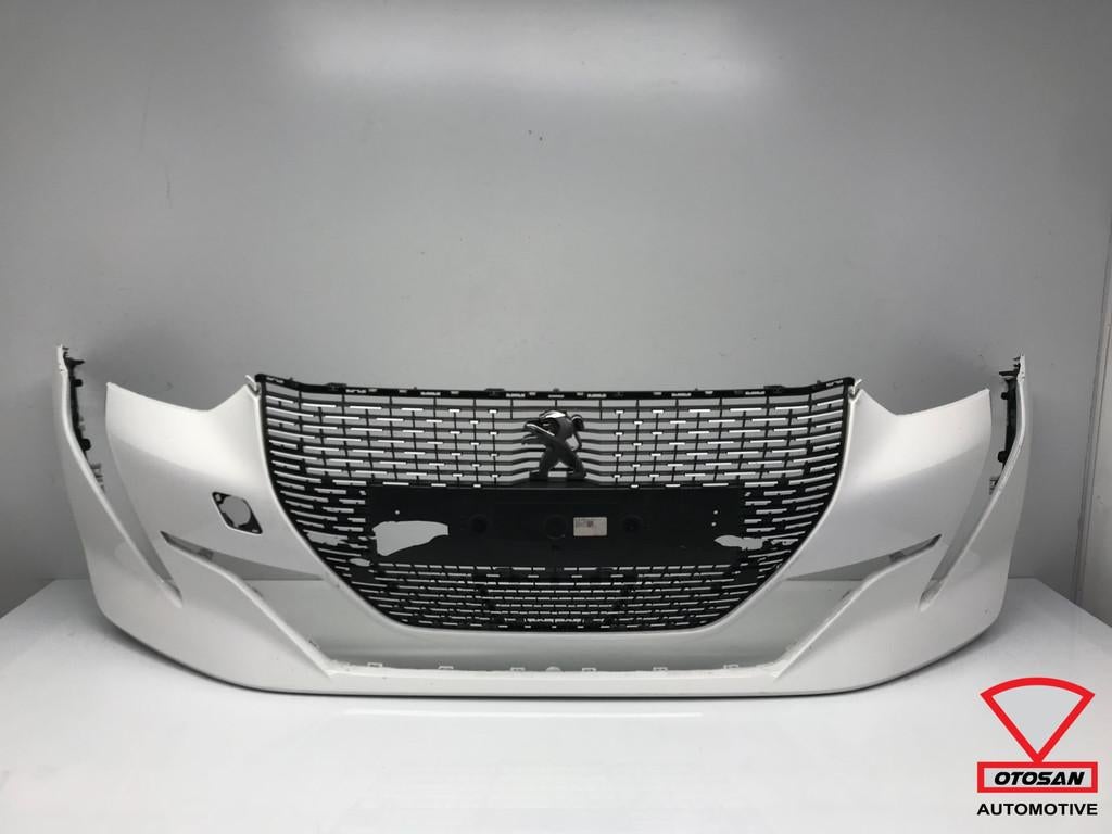 Peugeot 208 2019+ Pare-chocs avant GT Line Original !, Taurusavenue 1
2132 LS  Hoofddorp, NL, Contact.group@renault.com, Pare-chocs