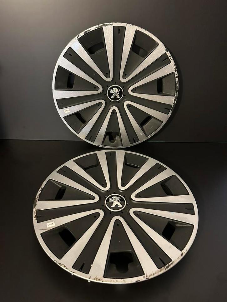 2 originele wieldoppen Peugeot partner 208.307.308 15", Auto diversen, Wieldoppen, Gebruikt, Ophalen of Verzenden