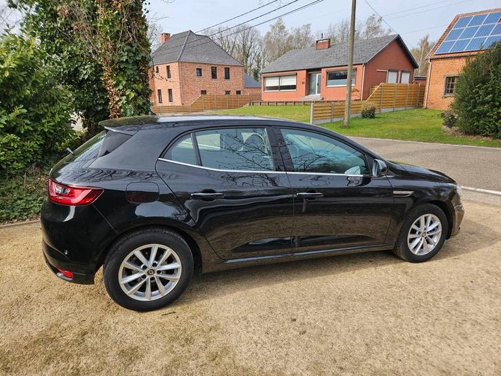 Renault Megane 1.3 benzine met slechts 36000 km !!!, Auto's, Renault, Particulier, Mégane, ABS, Achteruitrijcamera, Airbags, Airconditioning