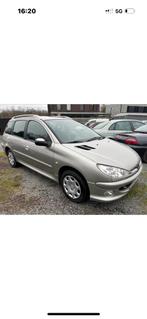 Peugeot 206 1.4 diesel bj 2006 km 94.227 euro 4 mooie auto, Auto's, Voorwielaandrijving, Stof, Elektrische ramen, https://public.car-pass.be/vhr/94f1f406-e049-4508-a954-7e1f4dd7b7e1