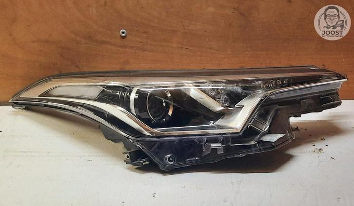 Koplamp rechts Toyota C-HR vanaf 2016 81110-F4031, Auto-onderdelen, Verlichting, Toyota, Gebruikt, Herkomst onderdeel bekend, Ophalen of Verzenden