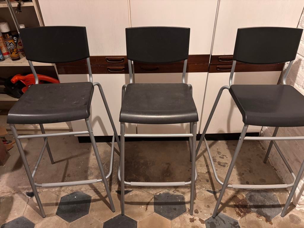 Chaise tabouret, Enlèvement, Neuf