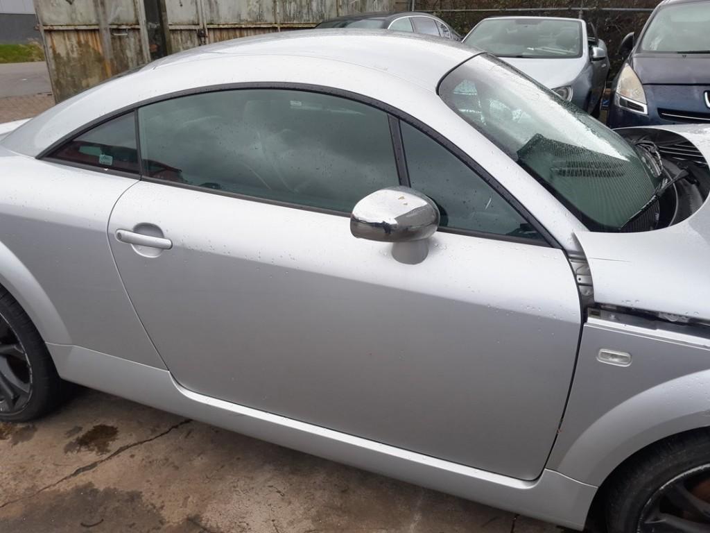 SPIEGEL RECHTS Audi TT (8N3) (01-1998/10-2006), Auto-onderdelen, Gebruikt, Audi