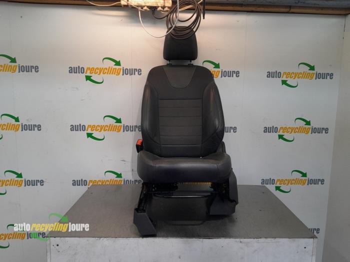 Siège gauche d'un Ford Kuga, Autos : Pièces & Accessoires, Habitacle & Garnissage, Ford, Utilisé, 3 mois de garantie