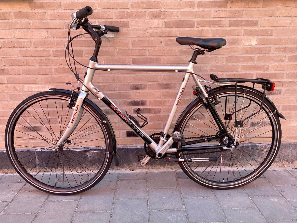 Bike Koga Miyata Traveller Vélo Travel pour homme, Vélos & Vélomoteurs, Vélos | Hommes | Vélos de sport & Vélo de randonnée, Comme neuf