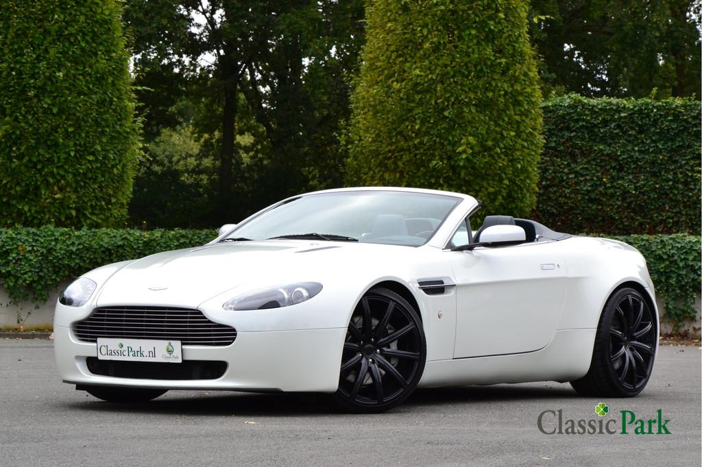 Aston Martin V8 Vantage Roadster (bj 2007), Multifunctioneel stuurwiel, Achterwielaandrijving, 8 cilinders, Cabriolet