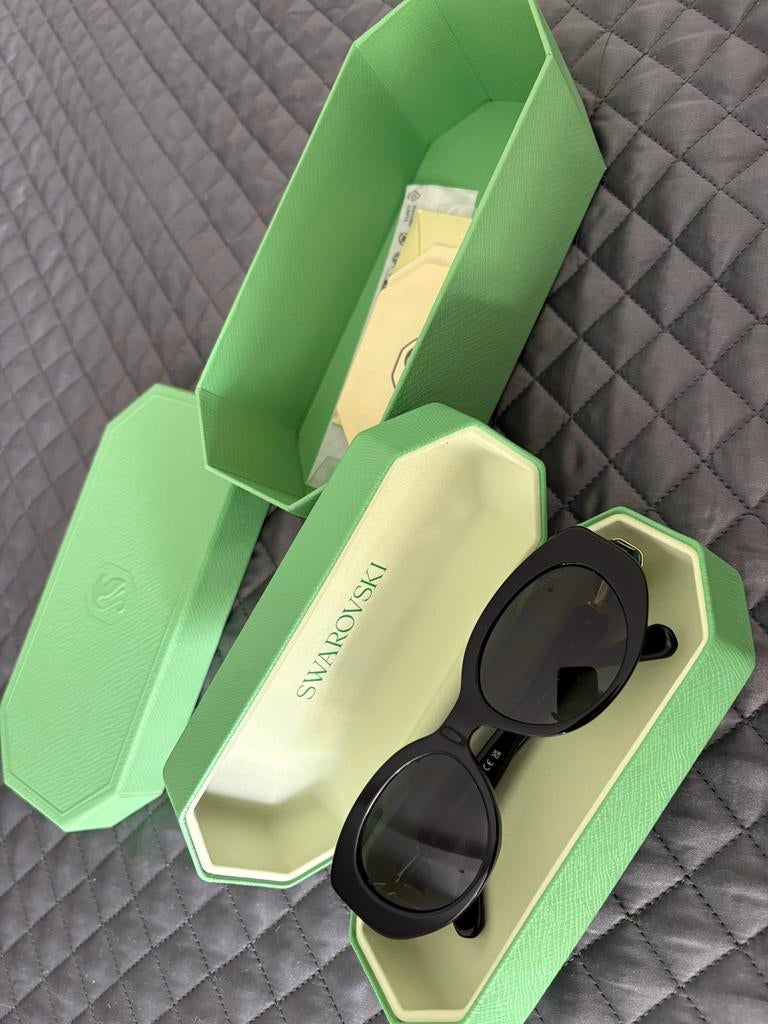 Swarovski zonnebrillen, Ophalen, Nieuw