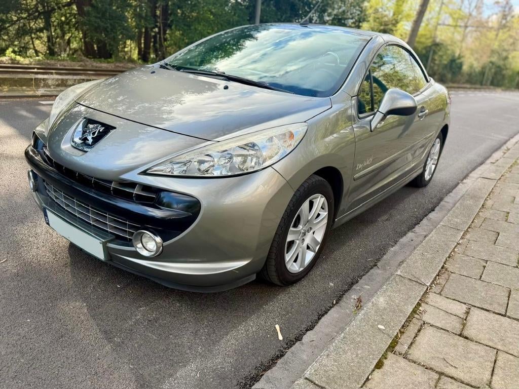 Peugeot 207 cc Édition Key West 1.6 Essence, Autos, Cabriolet, Beige, 2 portes, Particulier