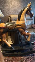 Antiek schommelpaard, Enlèvement