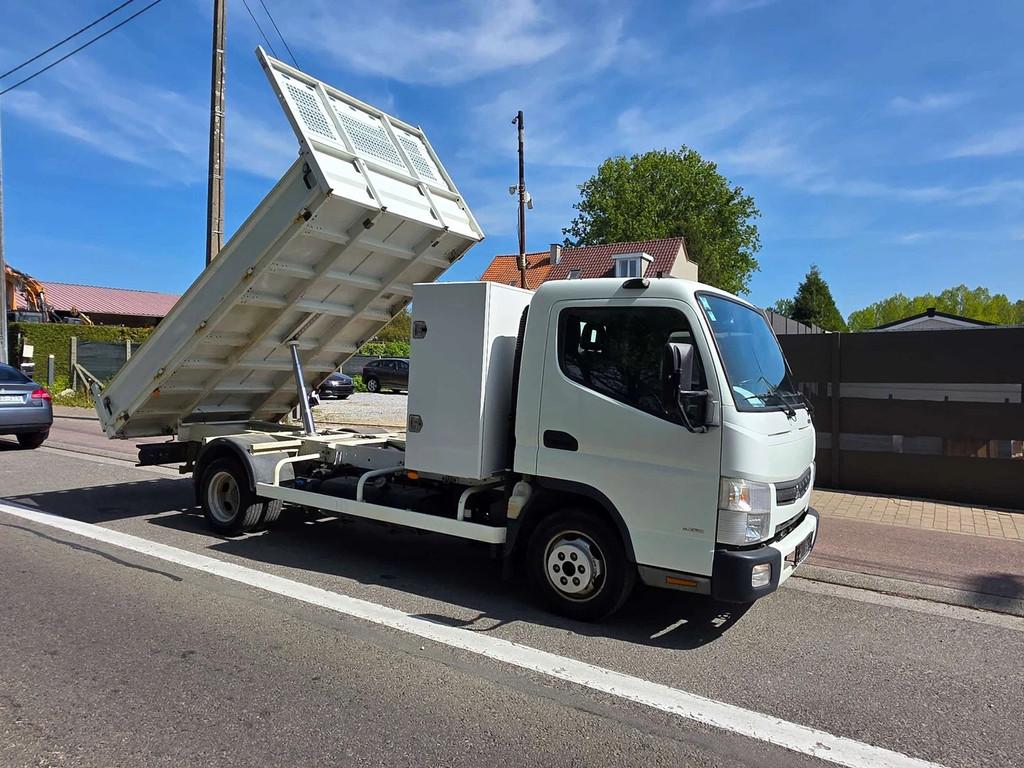 Mitsubishi Canter 3C15 3.0 Turbo Di-D 2018 !29000KM! 1EIG, Auto's, Gebruikt, 4 cilinders, Electronic Stability Program (ESP), Bedrijf