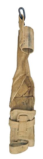 WW2 US army M-1910 pick mattock carrier Britsh Made 1944, Verzenden, Landmacht, Overige typen